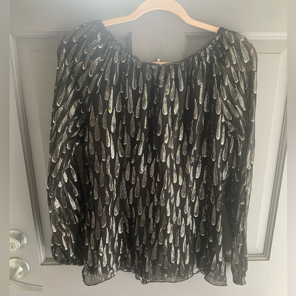 WHBM Black & Silver Metallic Teardrop Long Sleeve Top - Picture 9 of 9